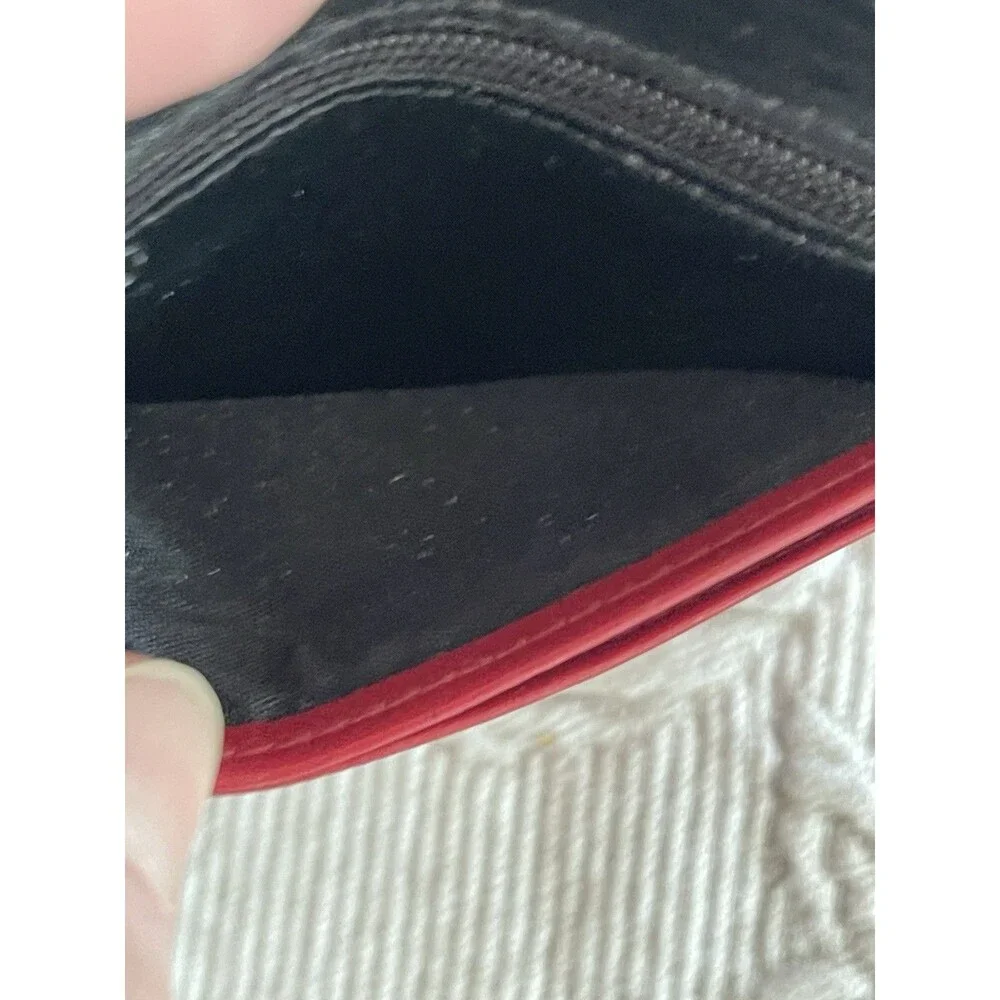 Buxton Red Genuine Leather Coin Credit Cd Wallet Snap Closure Zip Pocket Inside